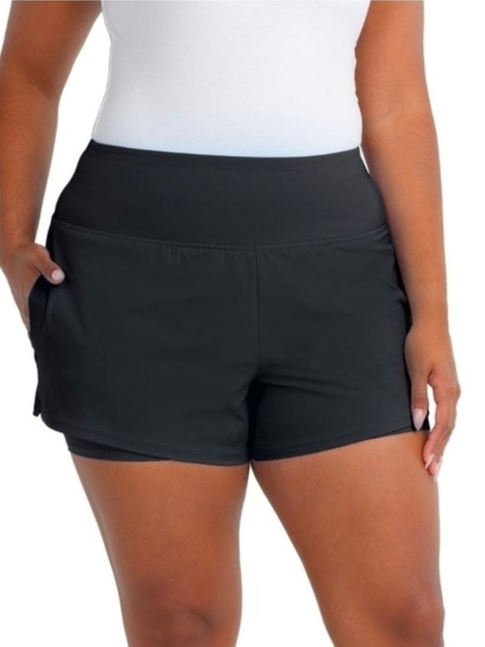 Spyder Active Women’s Black Athletic Shorts XL 4 1/4" Inseam  Stretch NWT